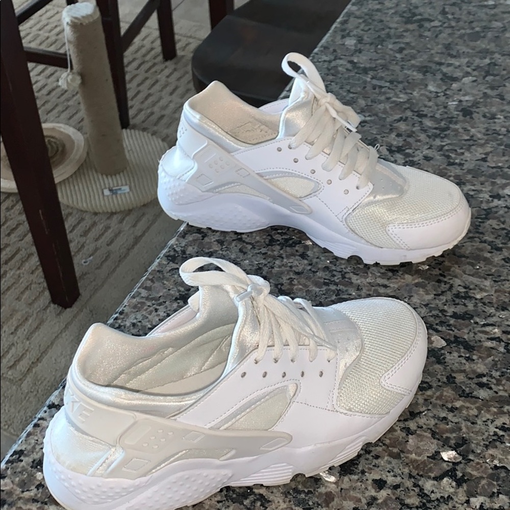 White Nike Huarache Shoes